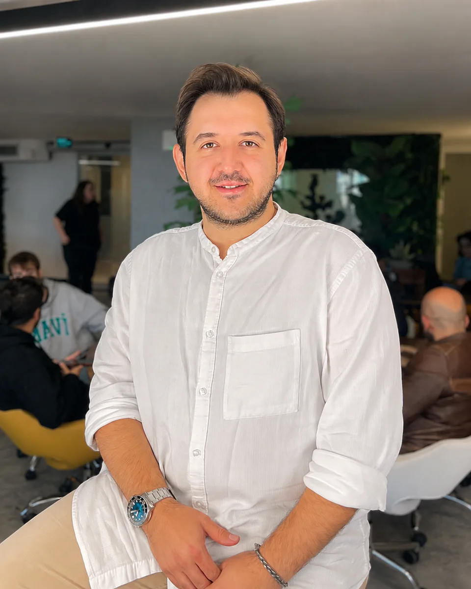 Murat Erdem Zülbaharoğlu, founder of EZGrowth